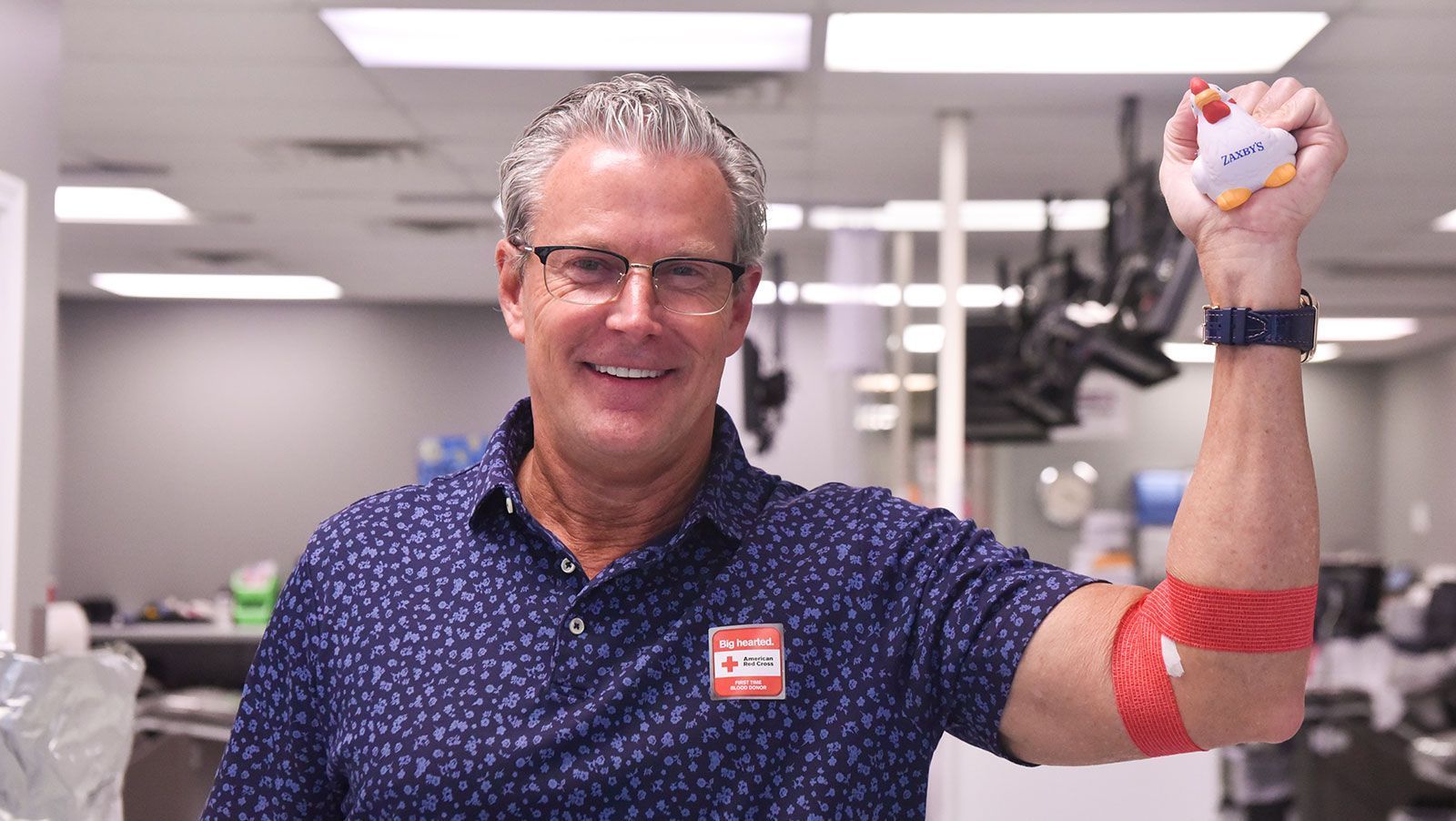Zaxby's And American Red Cross Team Up To Drive Blood Donor Turnout In  October | Zaxby's